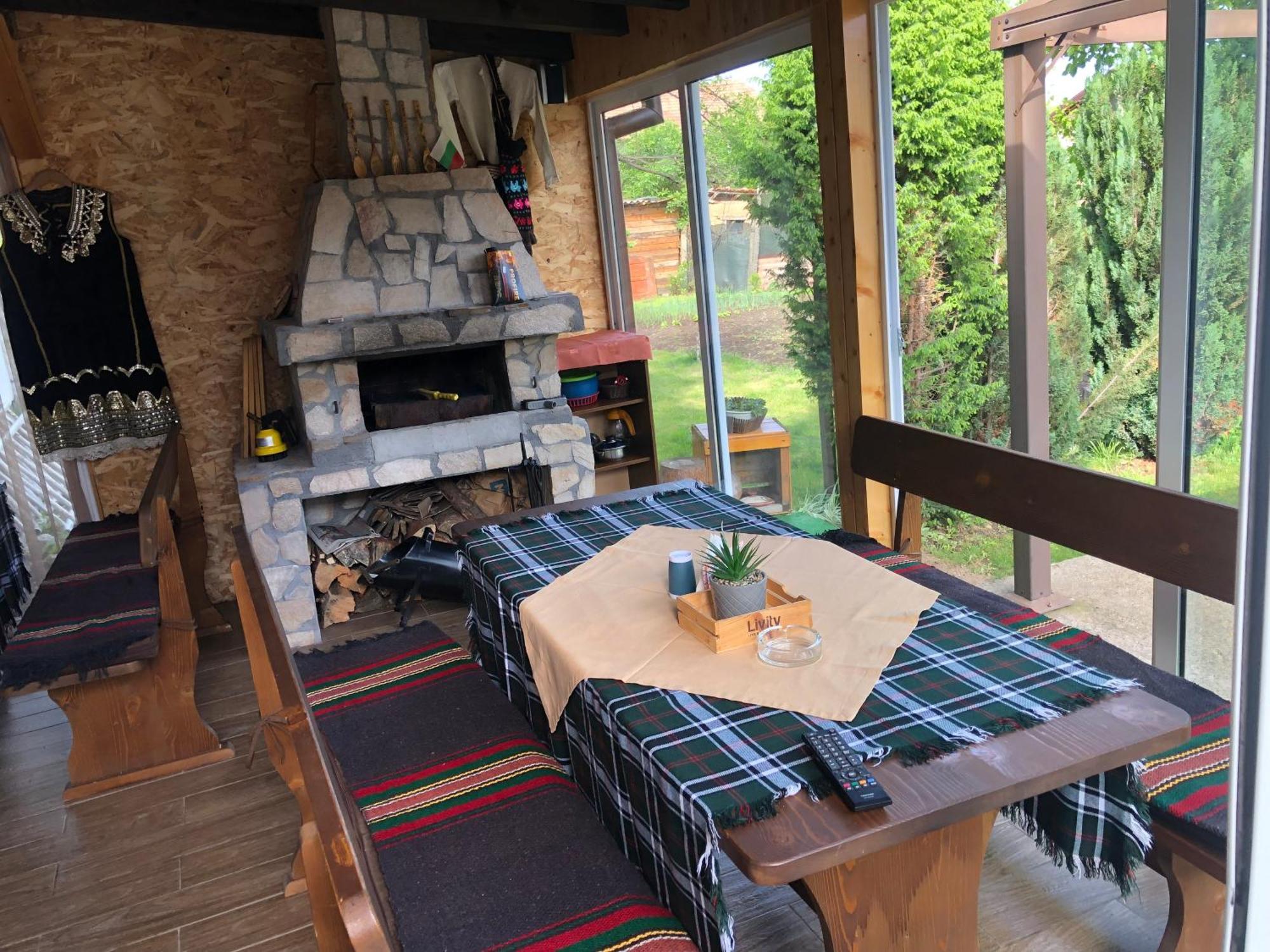 Ferienwohnung Къща Ивона Saparewa Banja Exterior foto